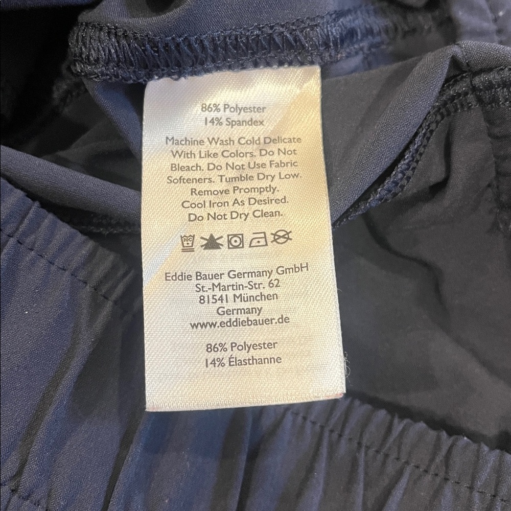 Eddie Bauer Women’s Athleisure Pants - Picture 3 of 4